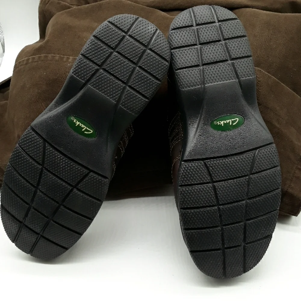 CLARKS LEATHER SHOES